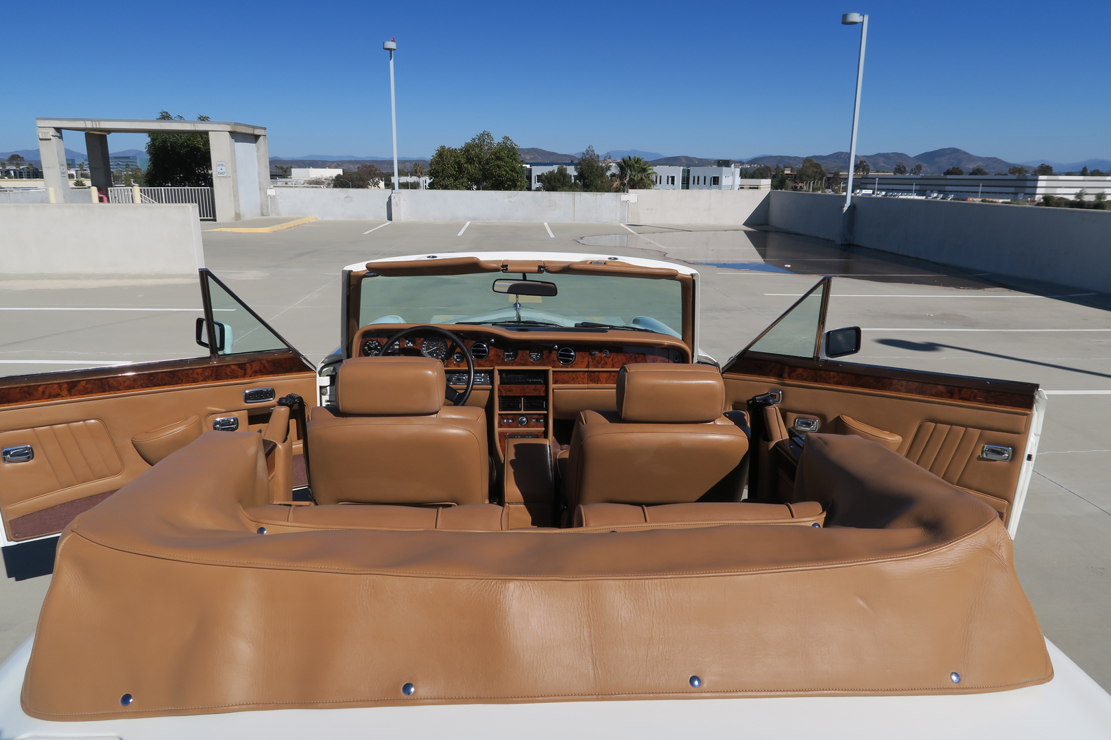 1989 Rolls-Royce Corniche's photo