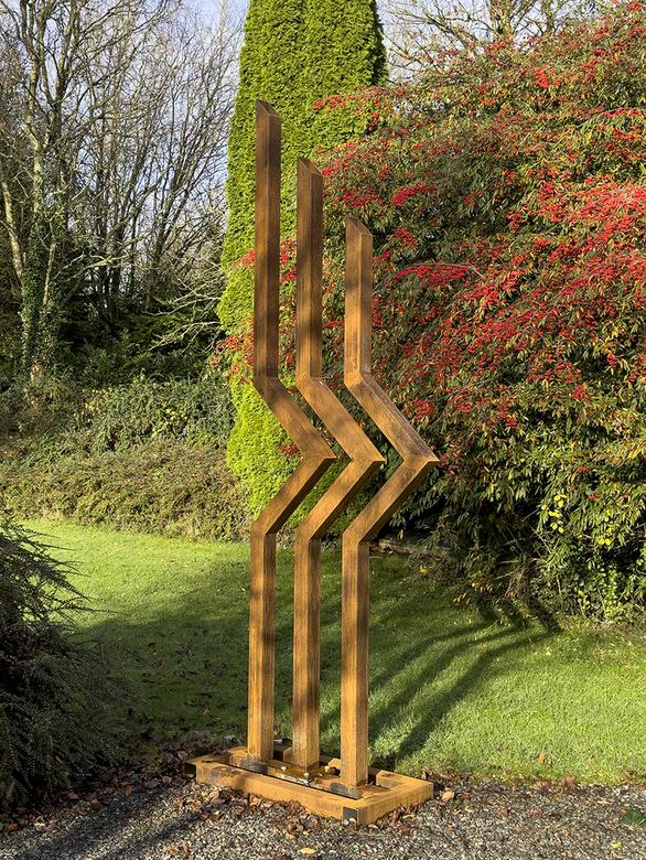 Architectural line drawing sculpture by Kevin O'Dwyer. O'Dwyer is available for commissioned artworks.