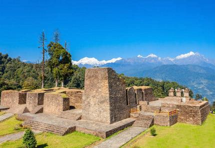 West Sikkim Tour Packages Pelling Rinchenpong Varsey Okhrey
