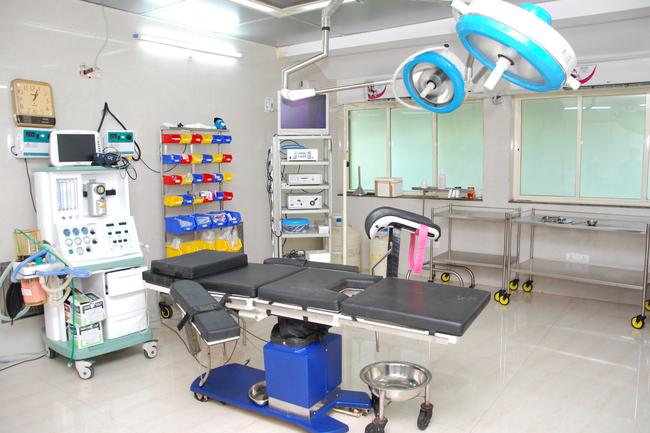 best laparoscopy surgeon goa