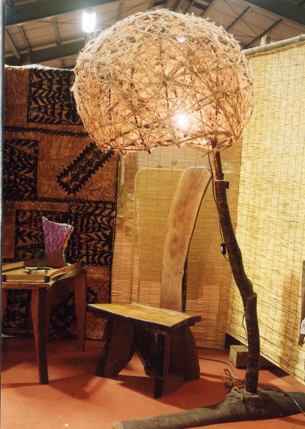 Yamazakura floor lamp
