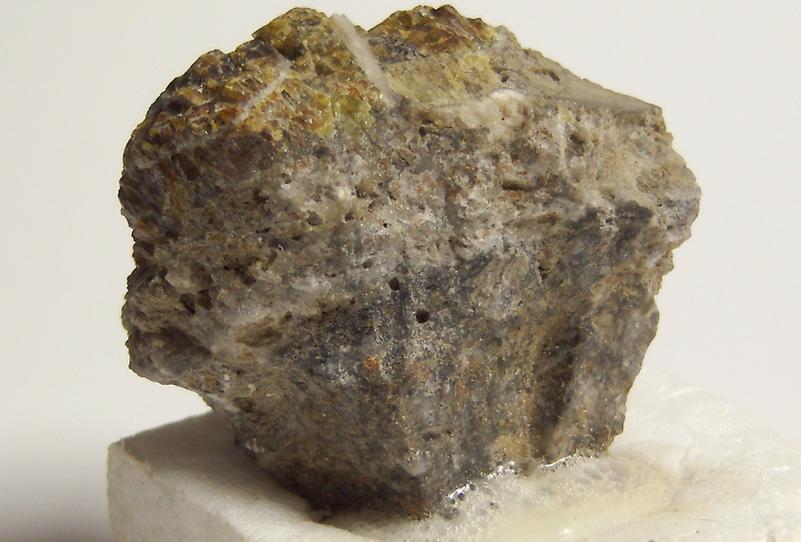 SPHALERITE, QUARTZ, CALCITE - Doan's Lead Mine (New Britain Mine), New Galena, New Britain Township, Bucks County, Pennsylvania, USA - ex N.Thomas