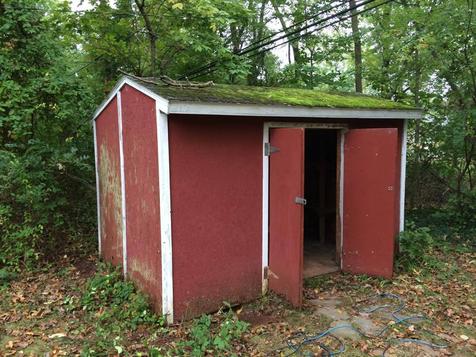 SHED CLEANOUT SERVICES
