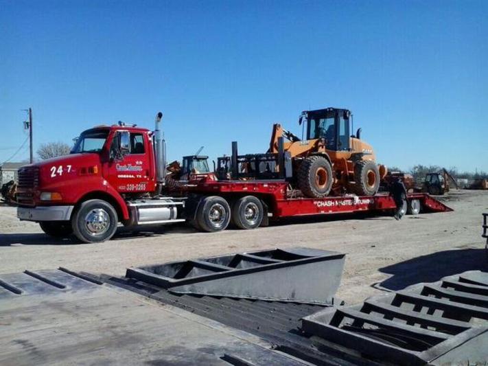 Forklift Towing Services In Omaha Ne Council Bluffs Ia Fx Towing Omaha