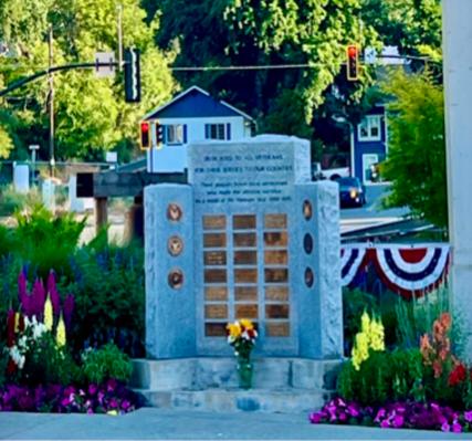 Monument Garden Project Designed and Cared for by Kathi Lishman and Cary Friar, Photo by Josette Johnson