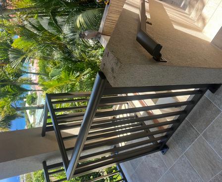 aluminum railing Hawaii, aluminum railing Honolulu, railing Honolulu, deck Hawaii, decks Hawaii, Oahu aluminum railings, Oahu decks, decks, aluminum railings, railings, Oahu, Island railing, island railing and gates, island gates, island view