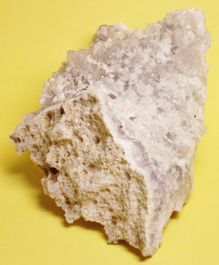 Quartz & Laumontite crystals Prospect Park Quarry, Passaic Co., New Jersey