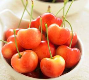 Bán quả cherry