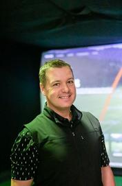 <img src="https://www.oakmontgolfcenter.com/davegedrispga.jpg" alt="dave gedris golf instructor" />