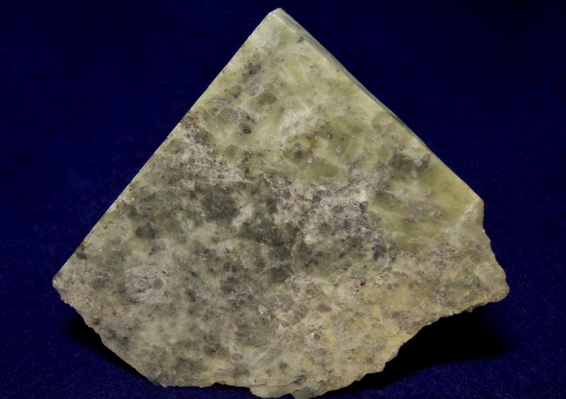 fluorescent SCAPOLITE WERNERITE, Marialite-Meionite, TREMOLITE, PYRITE - Grenville Scapolite Prospect, Grenville-sur-la-Rouge, Argenteuil RCM, Laurentides, Québec, Canada - ex Grace and Kennard Borden, ex Morris Museum - for sale