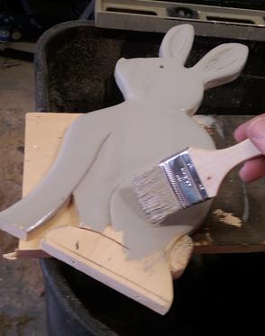 How to easily make a DIY wood Easter Bunny. FREE step by step instructions. www.DIYeasycrafts.com