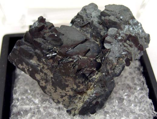 Hematite crystals, Bouse, Plomosa District, Plomosa Mts, La Paz County, Arizona, USA
