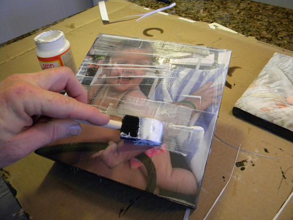 DIY Photo Transfer on Canvas ( Mod Podge) 