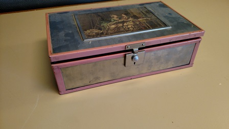 Vintage Race Car Wood Trinket Box Antique 2 Seated Race Car No 14