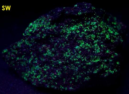 fluorescing WILLEMITE - ZCA #4 Mine (St. Joe Mine), Balmat, Balmat-Edwards Zinc District, St. Lawrence County, New York, USA - ex S.M.Cantiello