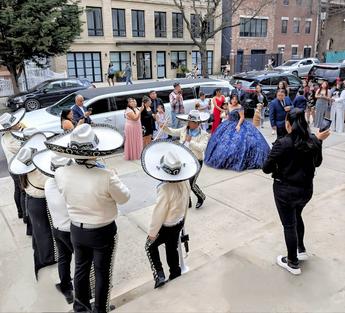 Quinceañera Limusina Alquiler