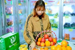 Giỏ hoa quả nhập khẩu nên đóng quả gì?