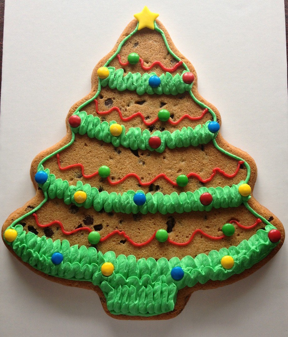 Christmas Tree Chocolate Chip Cookie Cake