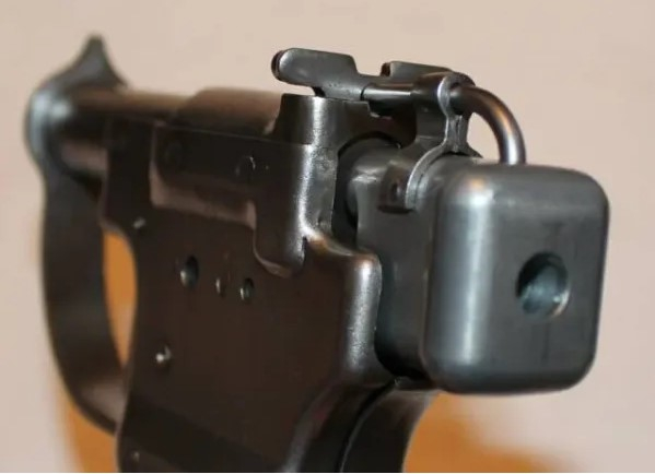 リベレーター FP-45 FP-45 Liberator POV firing - YouTube