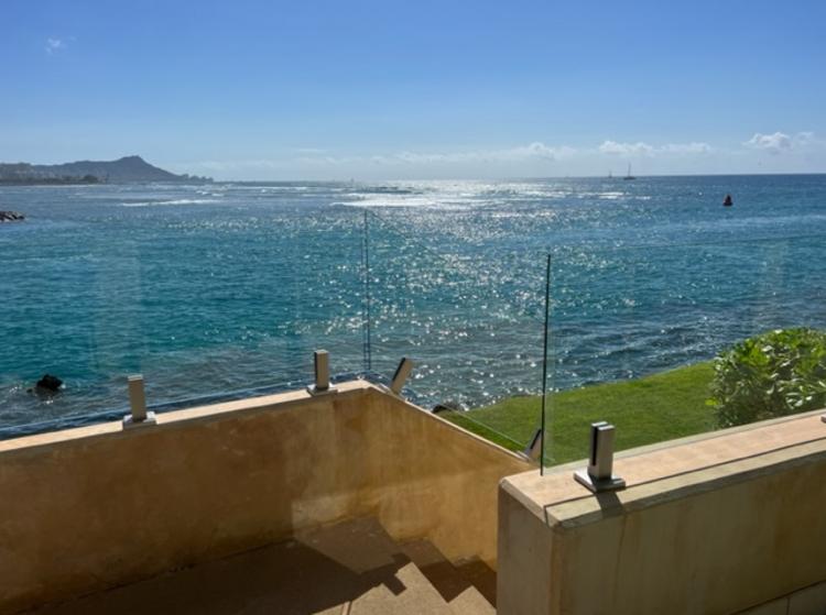 glass railing Honolulu, glass railing for deck Hawaii, Stainless steel Glass Railing, Glass Rail System, glass railing for stair Hawaii