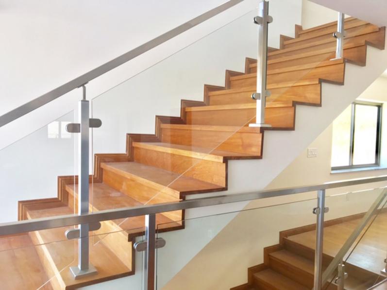 Glass railing Hawaii, glass for deck Hawaii, Glass rail system Honolulu, glass railing for stair Hawaii