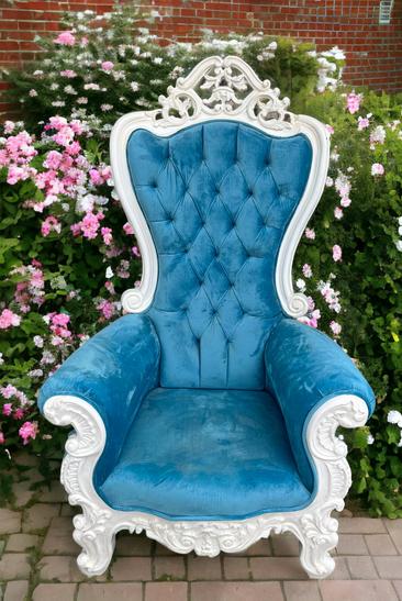 White Leather Throne Chair, King Queen Chairs