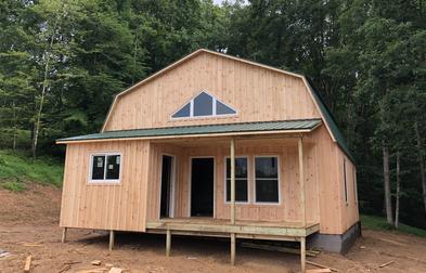 Amish Gambrel Cabins