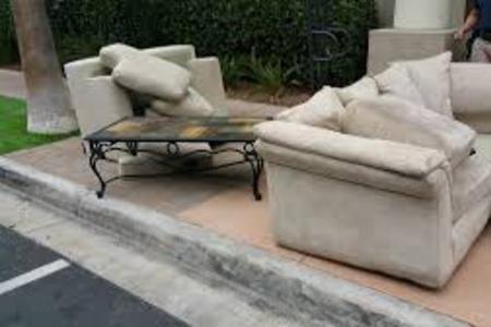 Couch Removal Sofa Removal Sectional Furniture Disposal Lincoln NE | LNK Junk Removal