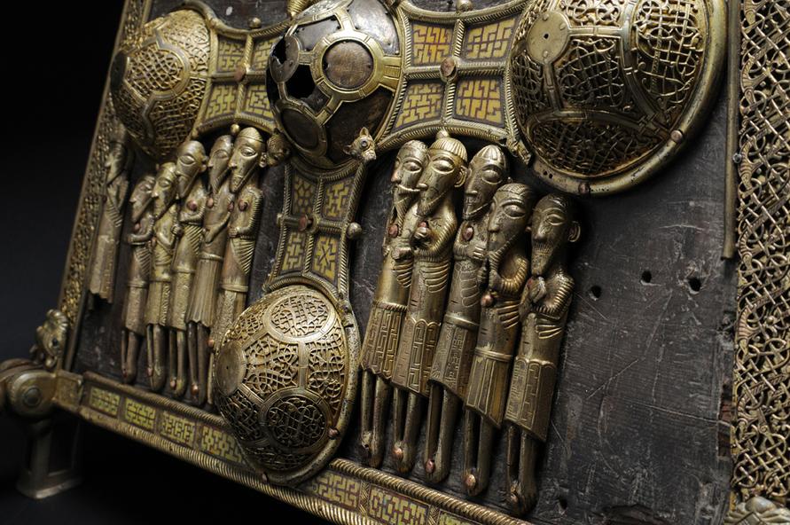 Saint Manchan's Shrine. Art and Devotion in Twelfth Century Ireland