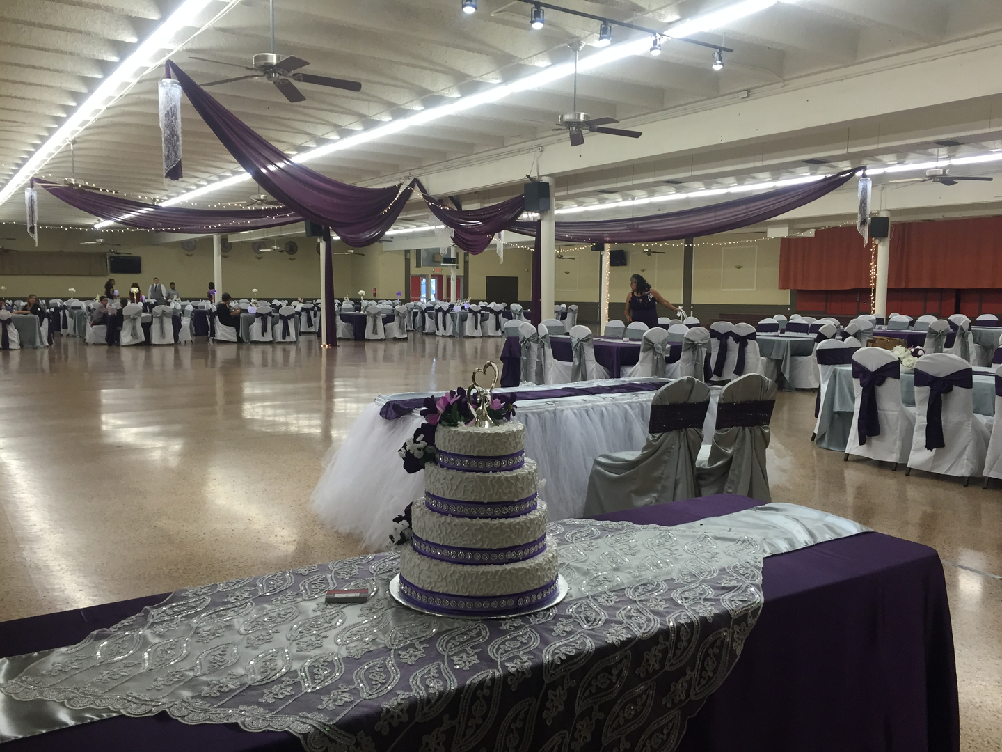 Plaza Del Rey Is Wonderful For Quinceaneras Wedding Receptions