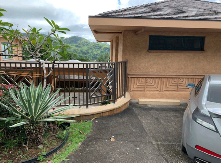 aluminum railing Hawaii, aluminum railing Honolulu, railing Honolulu, deck Hawaii, decks Hawaii, Oahu aluminum railings, Oahu decks, decks, aluminum railings, railings, Oahu, Island railing, island railing and gates, island gates, island view