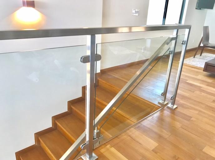 glass railing Hawaii, glass railing Honolulu, glass railing for deck Hawaii, Aluminum Glass Railing, Glass Rail System