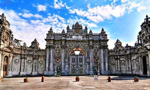 Dolmabahce Palace Gate Ottoman Empire Palace - Bahadir Gezer
