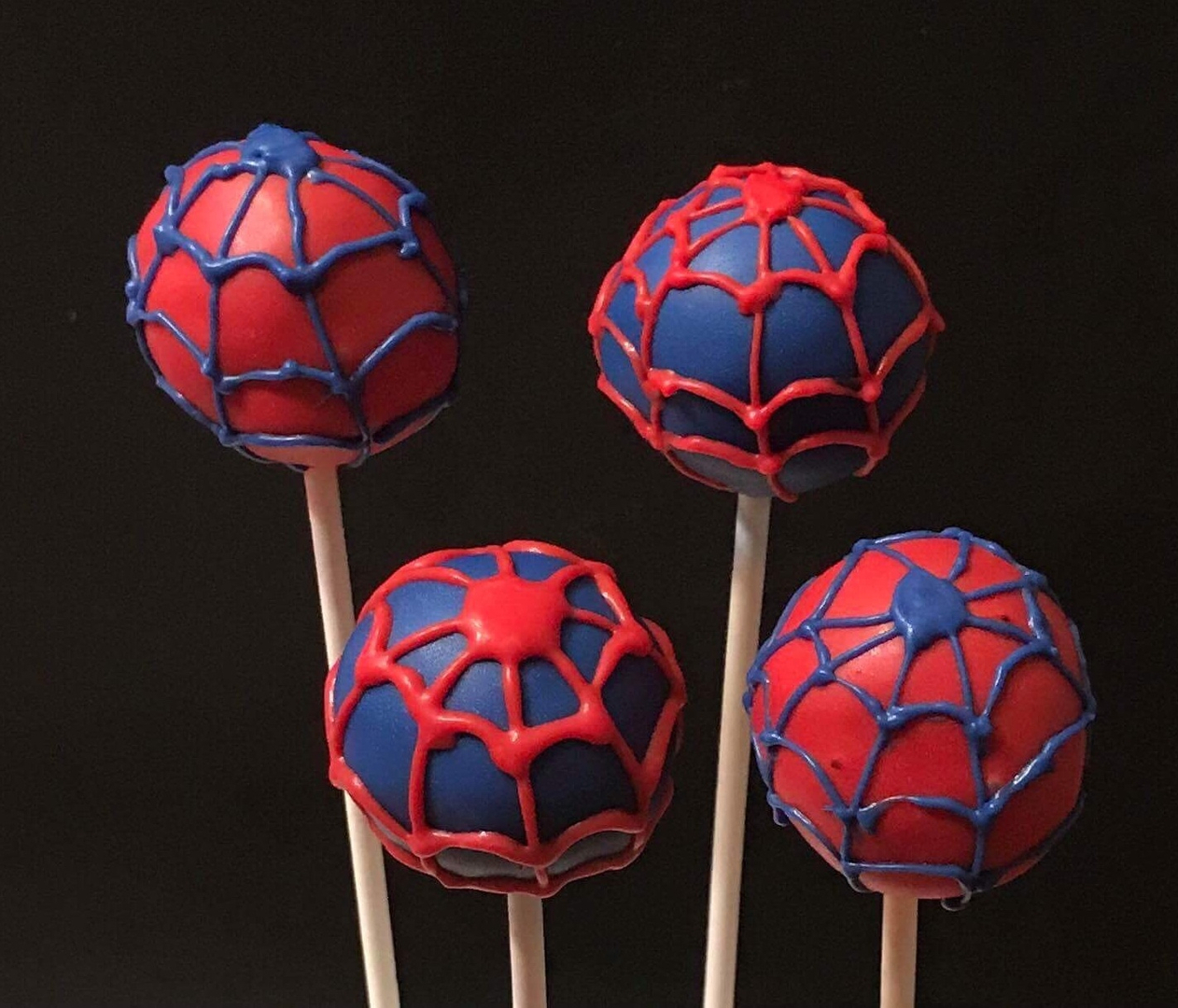 Super Hero Cake Pops Party