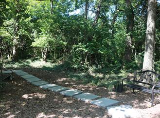 Main lobby / relaxation area of Cincinnati Hills Animal Clinic Montgomery Road location