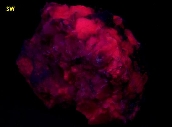 fluorescing Calcite, Chalcopyrite, Leadhills, South Lanarkshire, Strathclyde (Lanarkshire), Scotland, United Kingdom, ex R.Eisenman "Highland Rock"