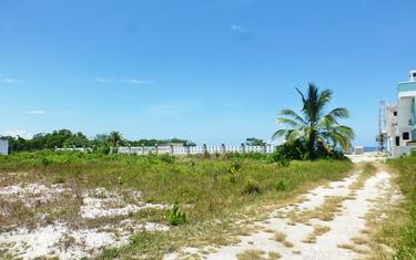 Corner North Caye Lot with Commercial Potential