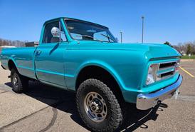 1967 Chevrolet C10 Restomod