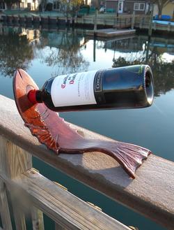 Easy DIY Nautical Wood bending wine stand. www.DIYeasycrafts.com