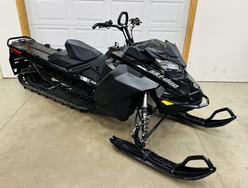 Ski Doo Summit SP 850 E-TEC 154" Shot Start