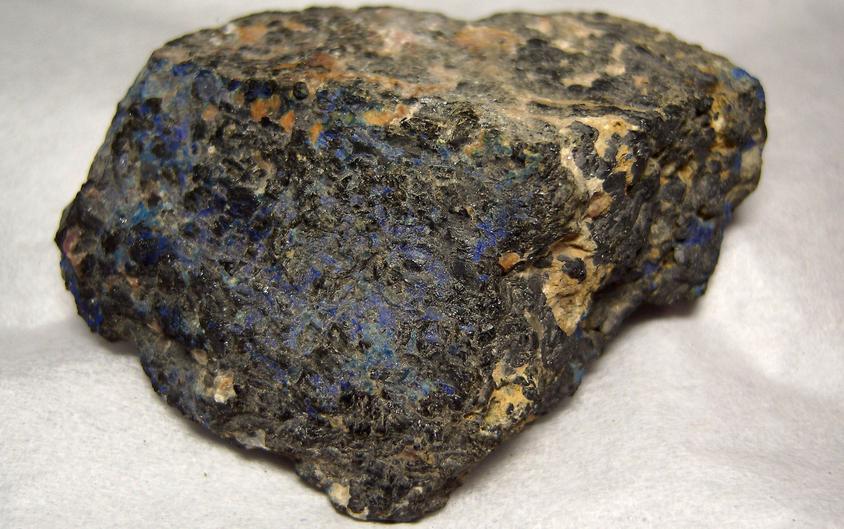 AZURITE, RHODONITE, FRANKLINITE MAGNETITE, fluorescing CALCITE - Sterling Mine, Sterling Hill, Franklin Mining District, Sussex County, New Jersey, USA - for sale