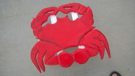 DIY Crab shaped beach folding table. Check out all of our Nautical and beach decor DIY projects. www.DIYeasycrafts.com