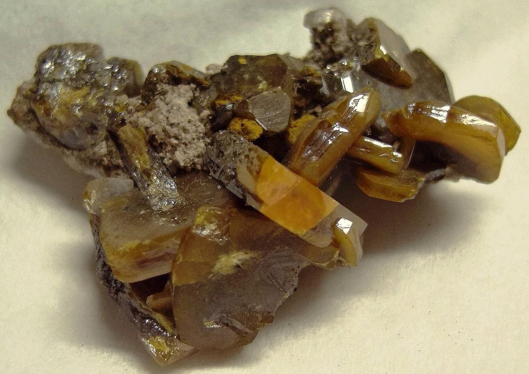 Wulfenite, Stevenson-Bennett Mine (Stephenson-Bennett Mine), Organ District, Organ Mts, Doña Ana County, New Mexico, USA, ex John Penrose Ambler