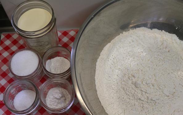 Light and EAsy Stove top Marinara Recipe, Noreen's Kitchen