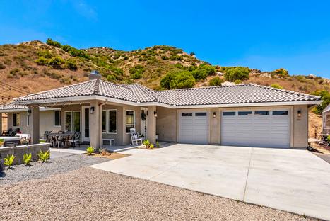 1725 HUEY LANE ALPINE CA 91901