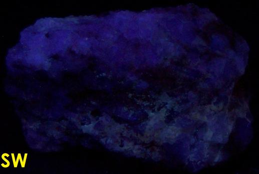 fluorescent FLUORITE, Weldon Hill, Ellsworth District, Harquahala Mts, Maricopa County, Arizona, USA, ex "Butterfly" George Belzner