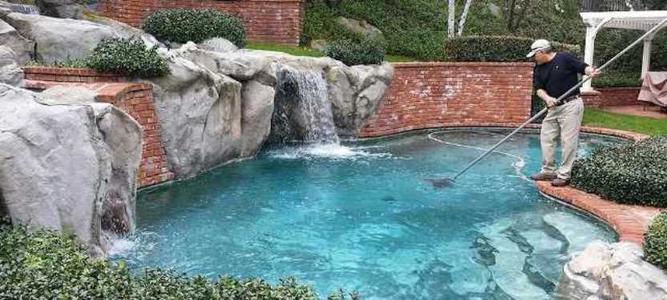 Pool Service Pool Cleaning Pool Maintenance in Paradise NV | Service-Vegas
