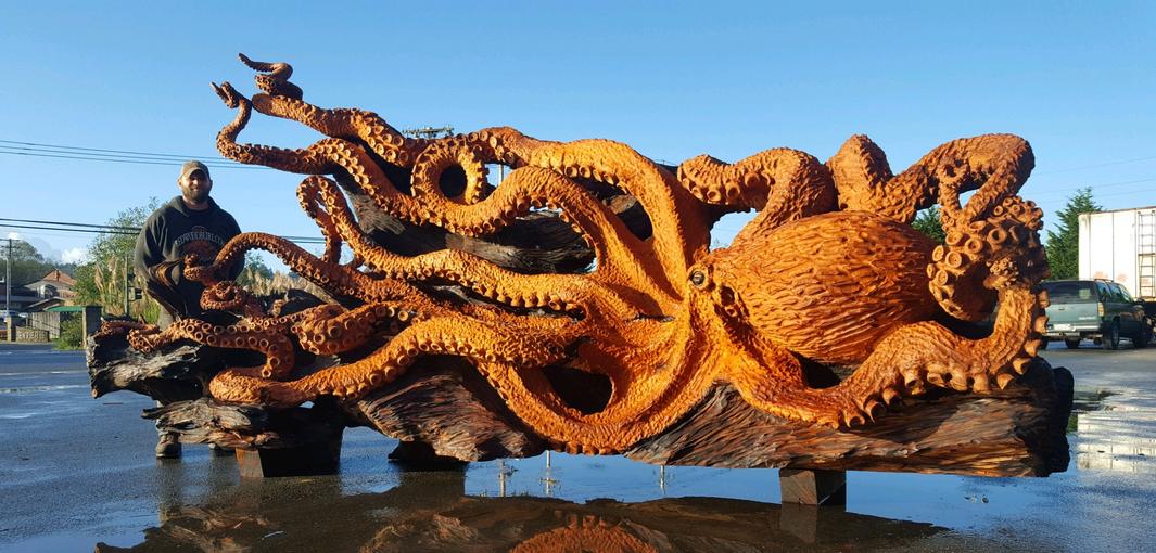 JMS Wood Sculpture Home