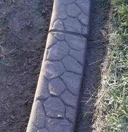 stamped curb