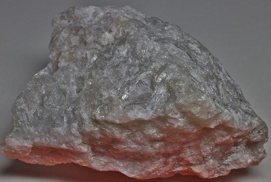 fluorescing SW LW CLINO-SUENOITE, TREMOLITE - International Talc Company Mine No. 8 (Reynolds Mine), Talcville, St.Laurence County, New York, USA